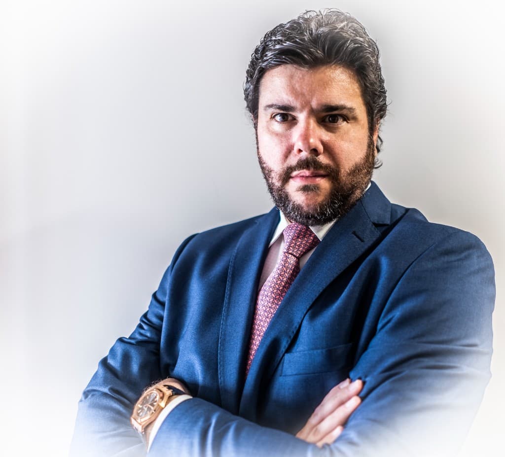 Luis Otavio de Arruda Zeni - Chief Executive Officer & Partner